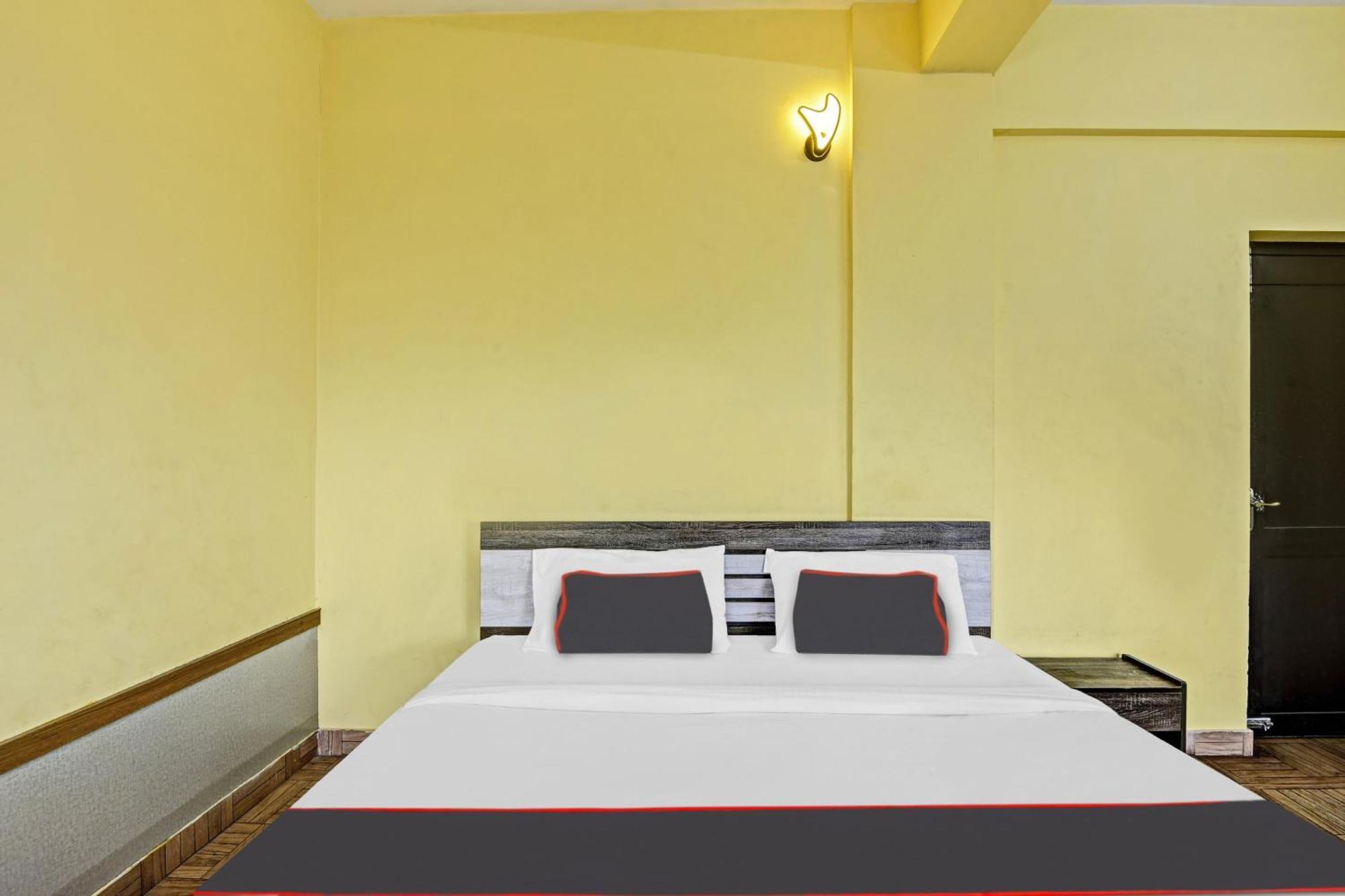 Collection O Express Suites Kakkayam 外观 照片